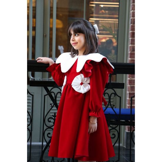 صورة فستان بناتي مخمل أحمر بياقة وفيونكات بيضاء | فستان العيد الكلاسيكي - 1116